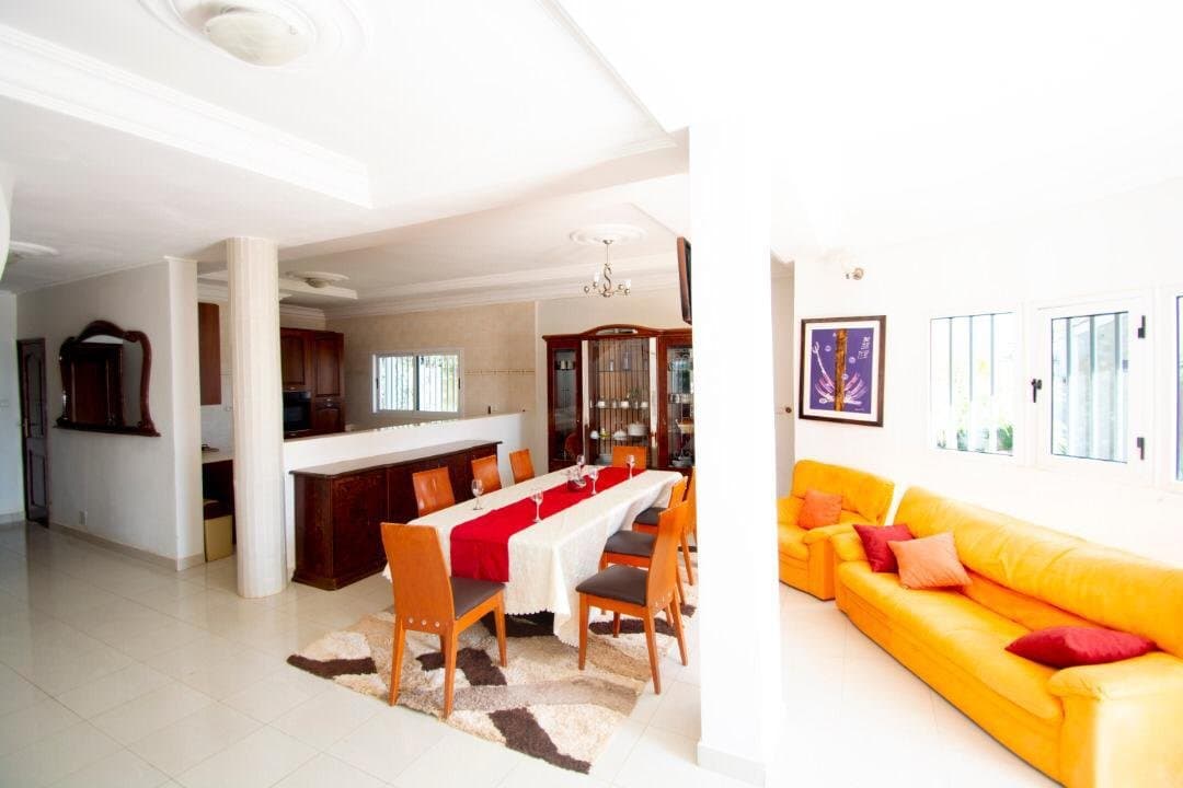 SALY – Villa neuve luxueuse