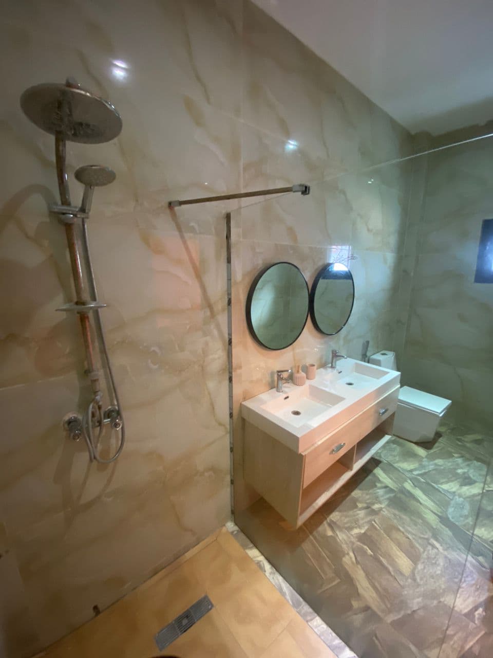 Villa haut standing à Saly