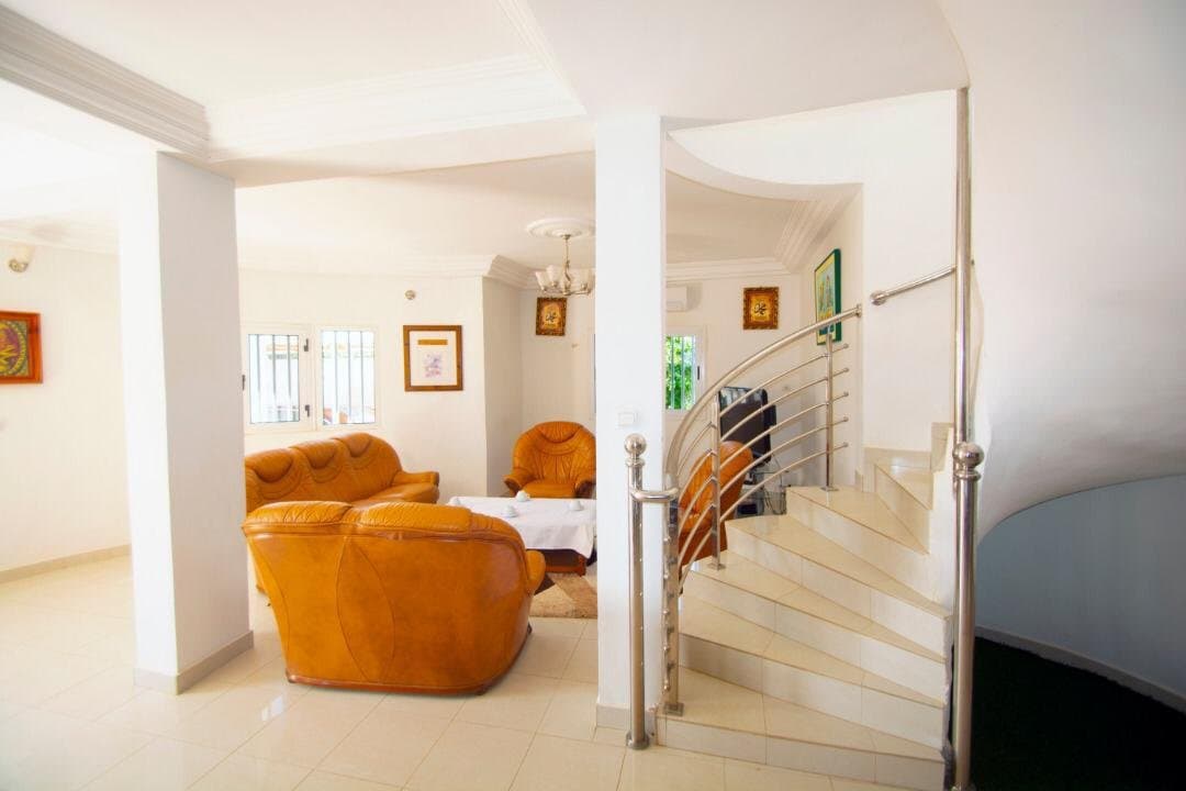 SALY – Villa neuve luxueuse